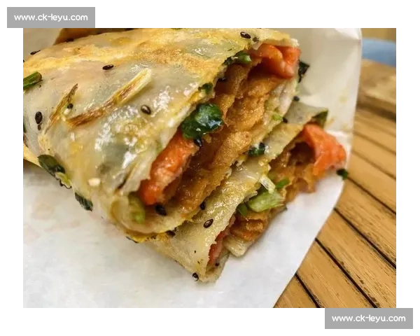 苏超美食德比！宿迁擀面皮 VS 盐城鸡蛋饼 6 月 21 日开战