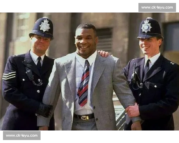 德利赫特婚姻触礁!不到两年与模特妻子分道扬镳