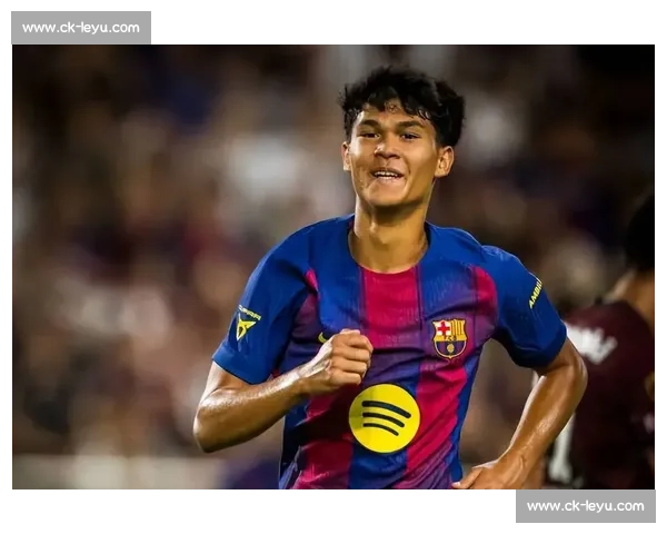 巴萨一线队开启 7 周假期 7 月 13 日集结备战新赛季