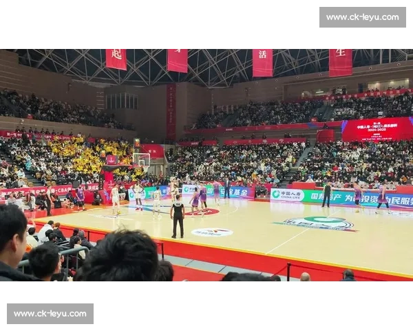 CBA观赛礼仪指南:如何更好地享受现场篮球魅力_20260521200521 CBA观赛礼仪指南:如何更好地享受现场篮球魅力_20260521200521