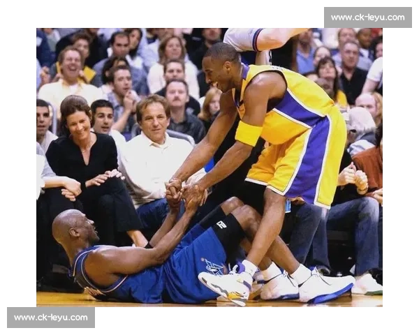 NBA季后赛历史十大经典时刻：重温传奇瞬间