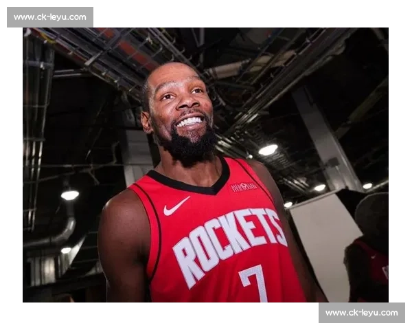 NBA球星排名:本赛季MVP候选人实力分析 NBA球星排名:本赛季MVP候选人实力分析